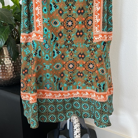 Tolani Boho Reva Silk Mini Dress Sz S peasant Elephant Festival V neck - Picture 7 of 8